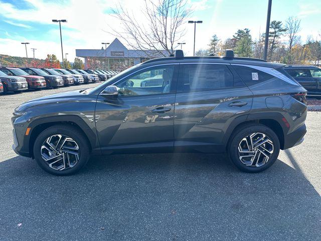 2025 Hyundai Tucson Hybrid Limited photo 2