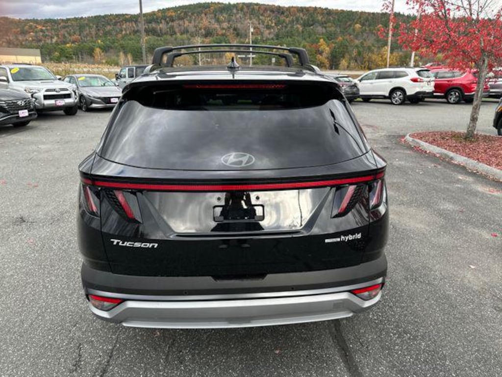 New 2025 Hyundai Tucson Hybrid Limited SUV