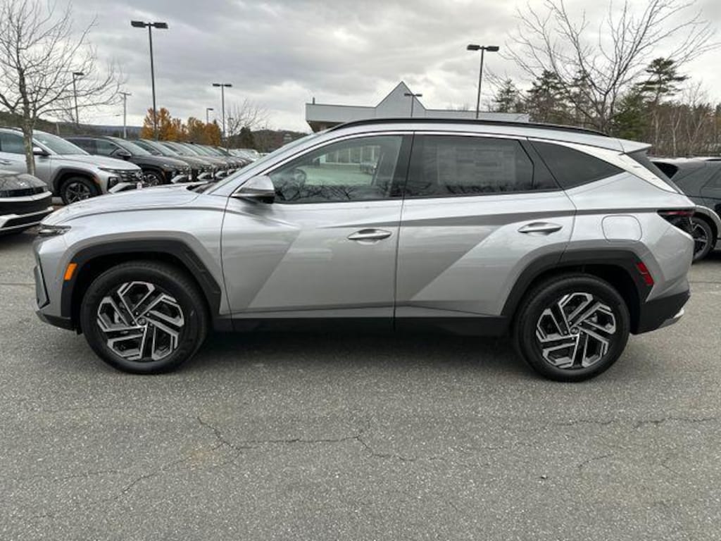 New 2025 Hyundai Tucson Hybrid Limited SUV