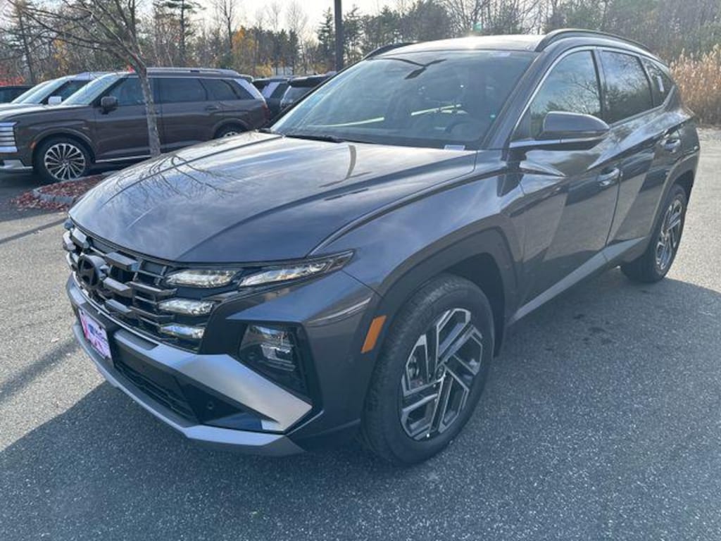 New 2025 Hyundai Tucson Hybrid Limited SUV