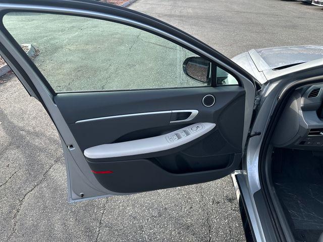 2026 Hyundai Sonata SEL - Photo 10