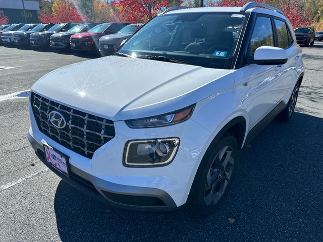 2025 Hyundai Venue SUV  2025 Hyundai Venue SUV