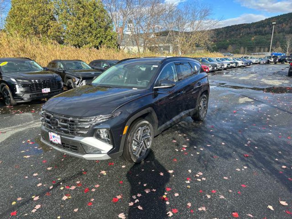 New 2025 Hyundai Tucson Hybrid Limited SUV