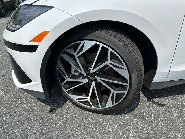 2025 Hyundai IONIQ 6 SEL - Photo 22