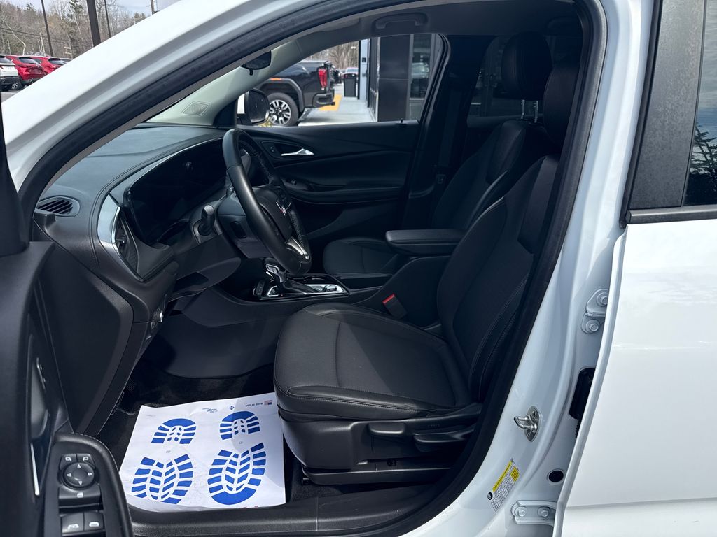 2025 Buick Encore GX Preferred - Photo 22