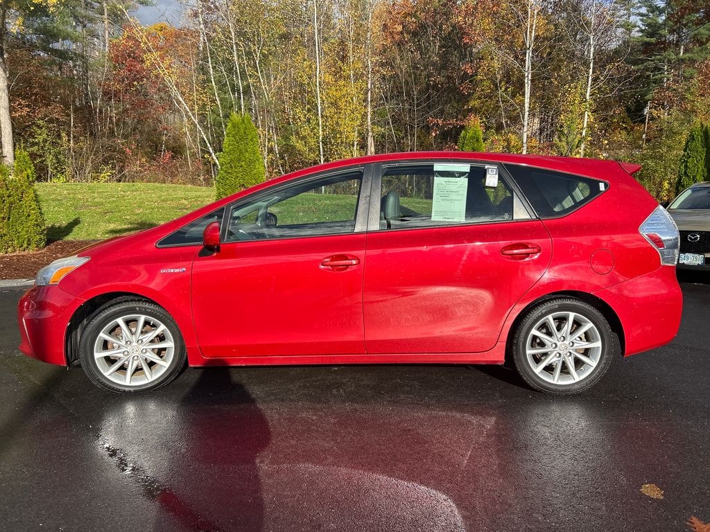 Used 2012 Toyota Prius v Five Wagon