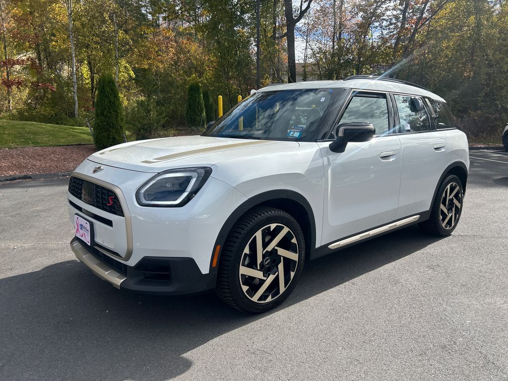 2025 MINI Countryman S's photo
