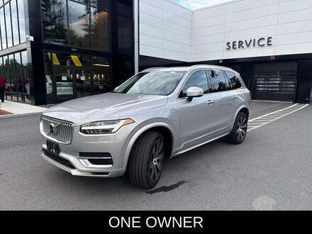2023 Volvo XC90 Recharge Plug-In Hybrid Plus 6-Seater SUV