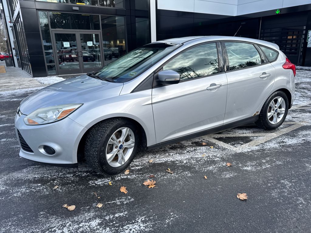 2014 Ford Focus SE's photo