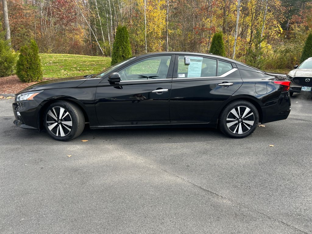 Used 2019 Nissan Altima SL with VIN 1N4BL4EVXKC160857 for sale in Claremont, NH
