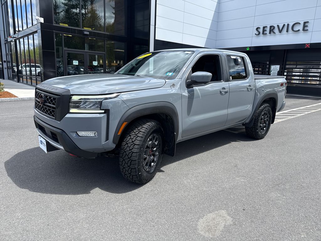 2022 Nissan Frontier PRO-4X Crew Cab 4X4's photo
