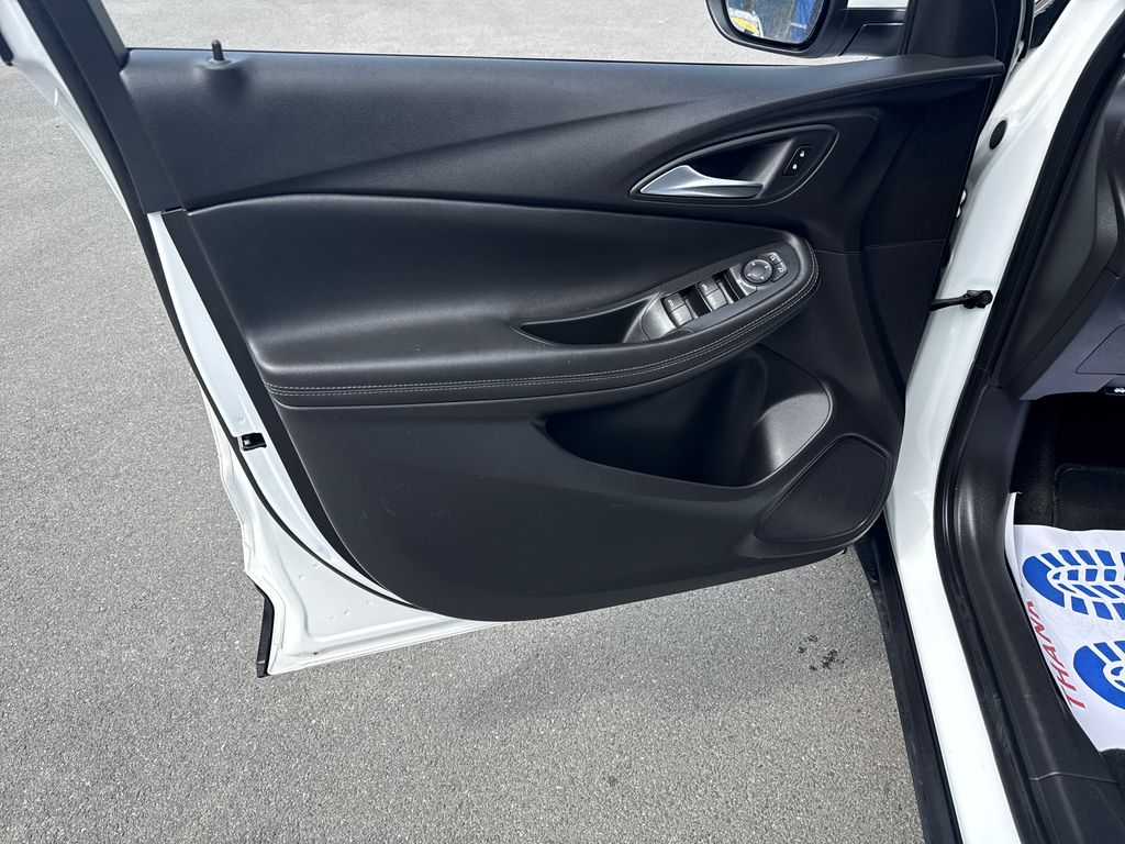 2025 Buick Encore GX Preferred - Photo 23