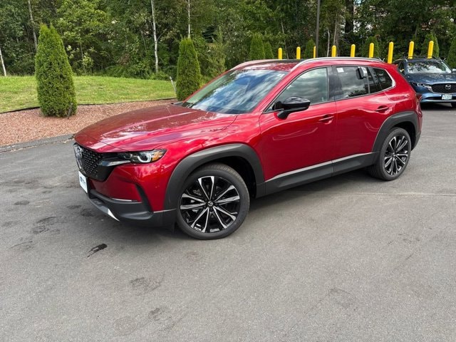 2025 Mazda CX-50 Premium's photo