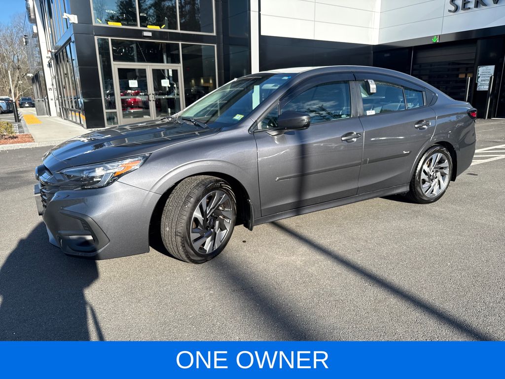 2025 Subaru Legacy Limited's photo