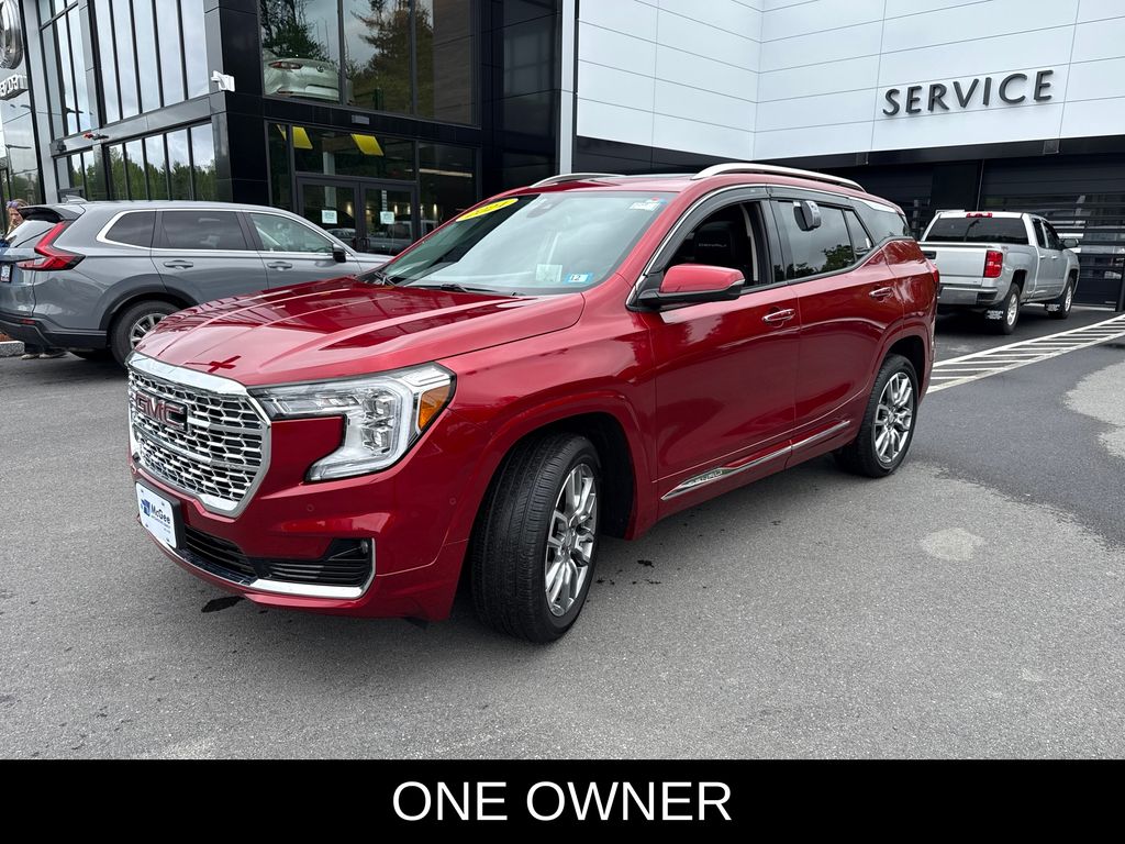 2024 GMC Terrain Denali AWD's photo