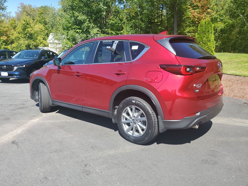 2023 Mazda CX-5 2.5 S Preferred photo 2