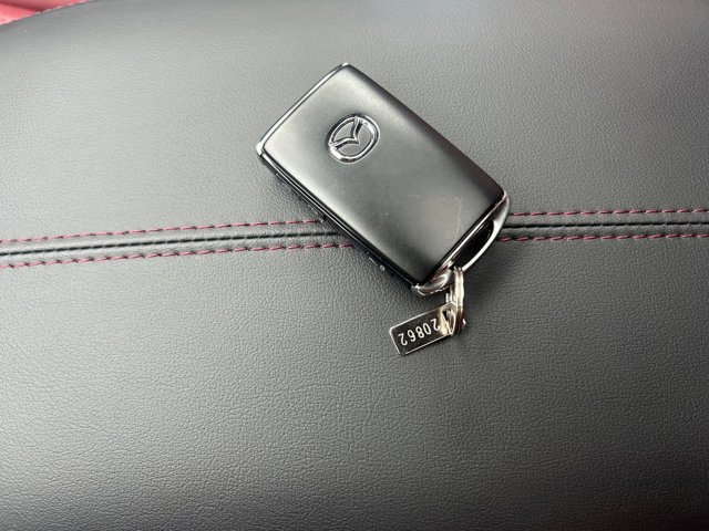 2026 Mazda CX-30 Carbon Edition - Photo 25