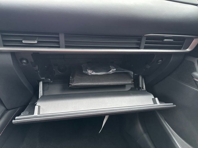 2026 Mazda CX-30 Carbon Edition - Photo 32