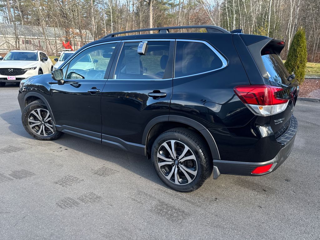 2019 Subaru Forester Limited photo 4