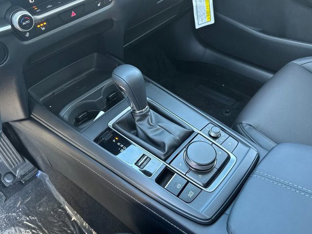 2026 Mazda CX-30 Premium - Photo 13