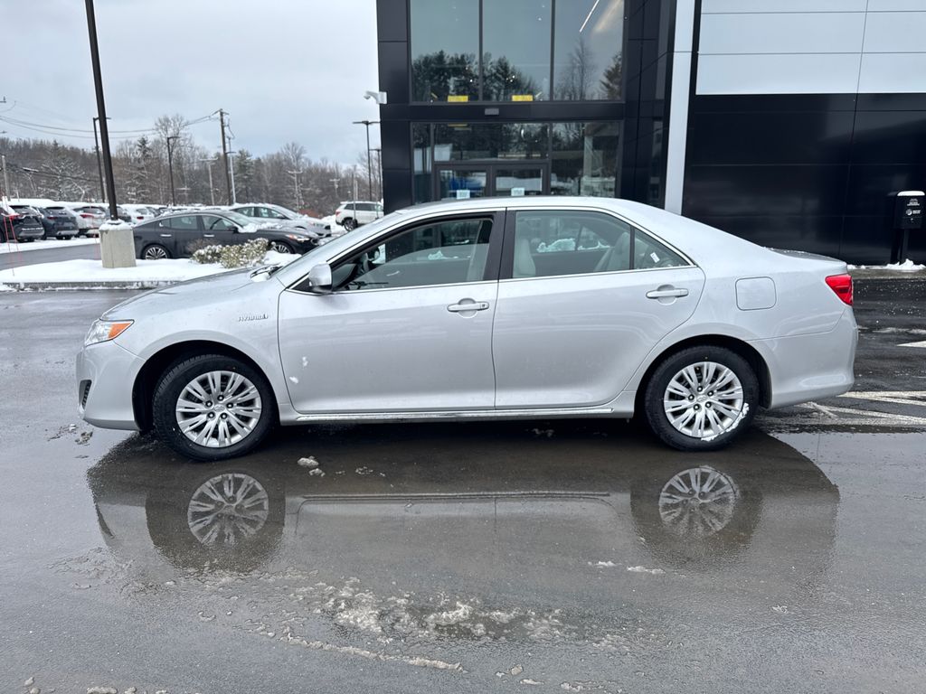 Used 2014 Toyota Camry XLE Hybrid with VIN 4T1BD1FK6EU137533 for sale in Claremont, NH