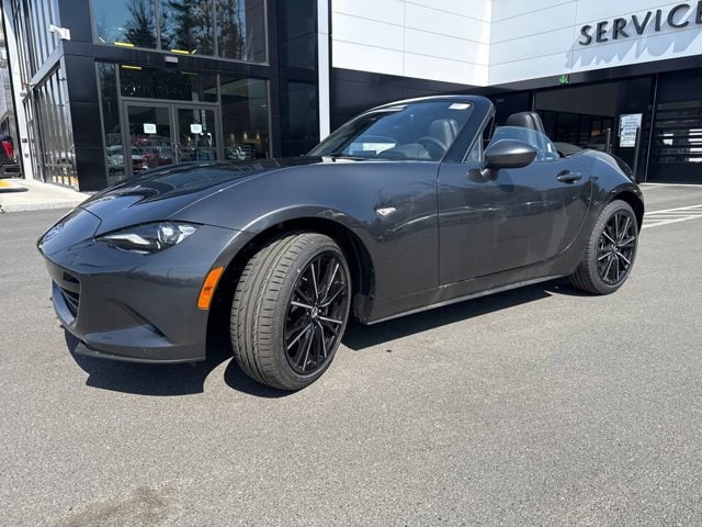 2026 Mazda MX-5 Miata Grand Touring's photo