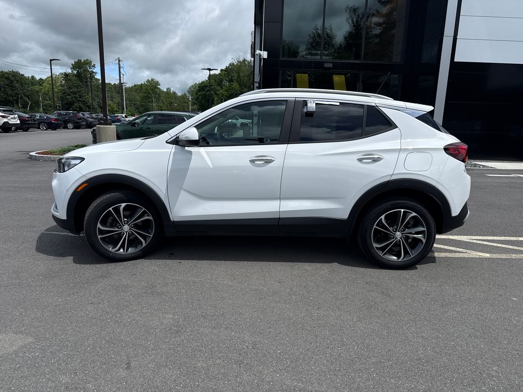Used 2022 Buick Encore GX Select with VIN KL4MMESL1NB075354 for sale in Claremont, NH