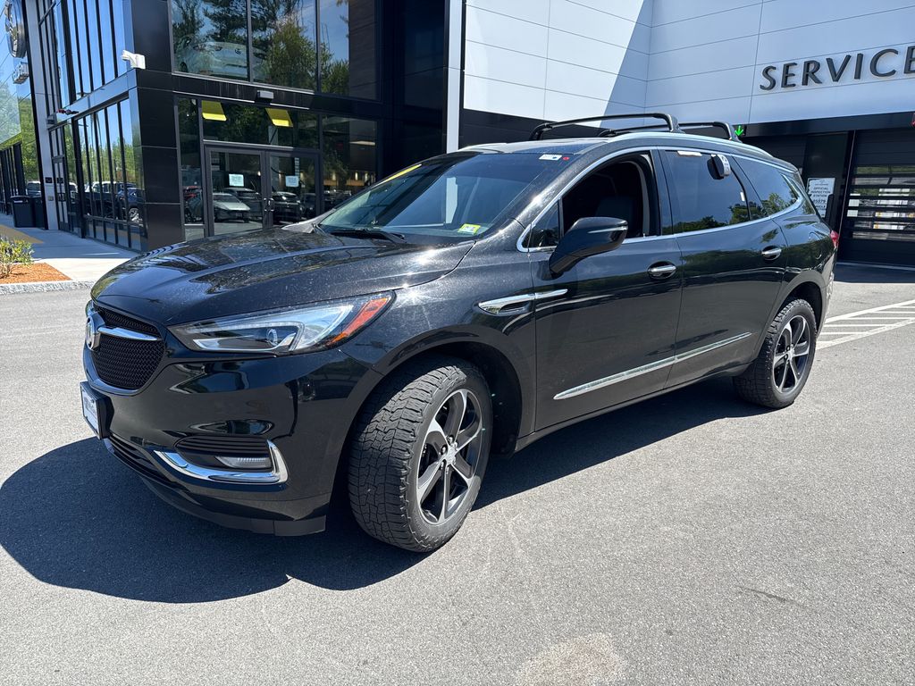 2021 Buick Enclave Essence AWD's photo