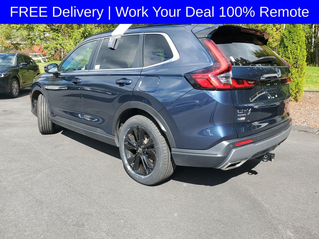2023 Honda CR-V Hybrid Sport Touring photo 3
