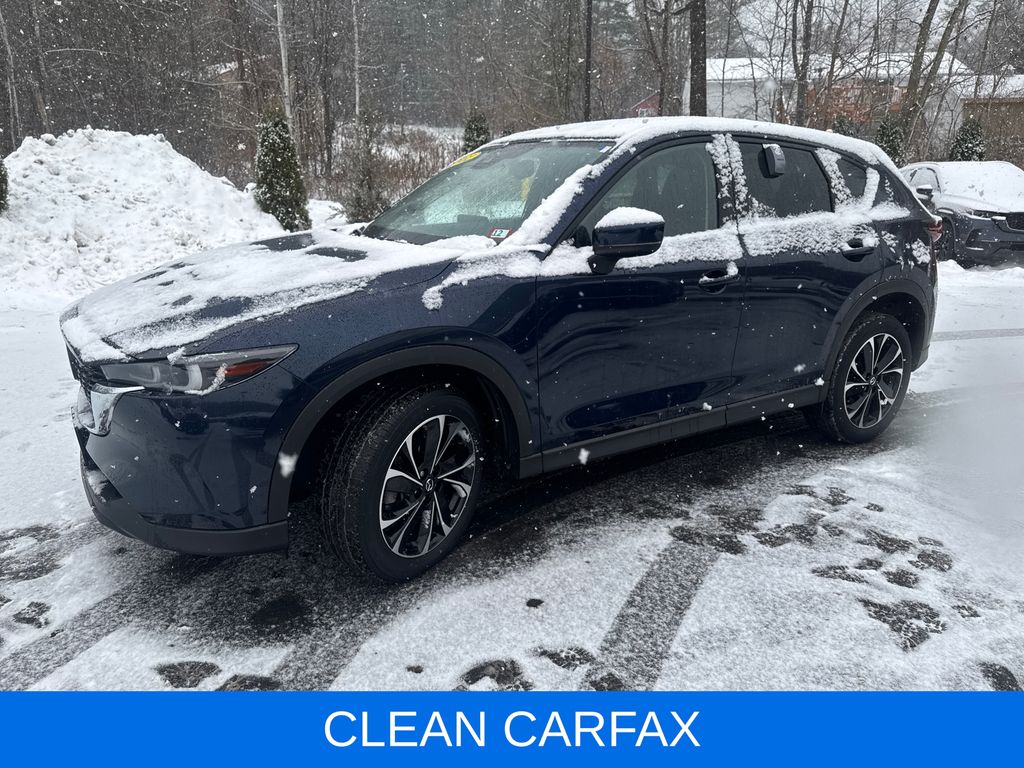 2022 Mazda CX-5 S Premium package's photo