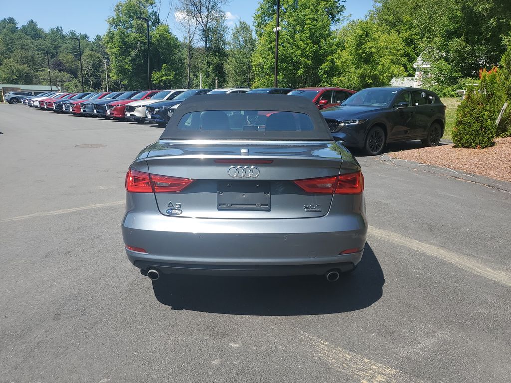2016 Audi A3 2.0T Premium photo 4