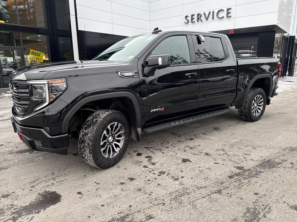2023 GMC Sierra 1500 AT4's photo