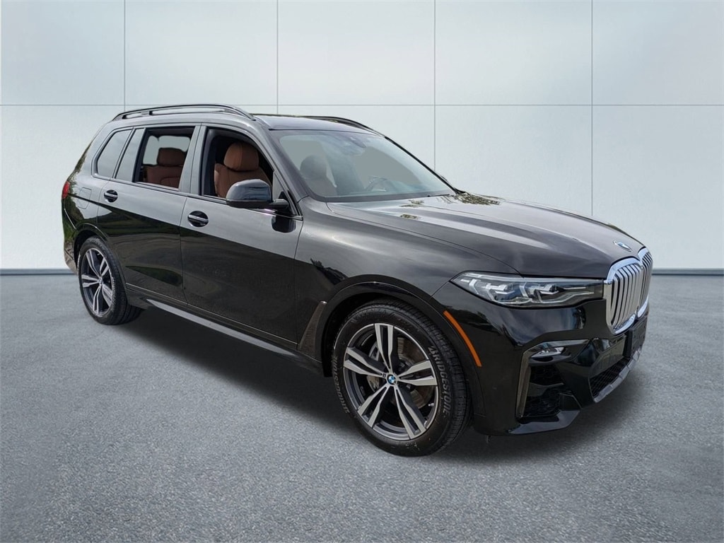 2021 BMW X7 SUV  2021 BMW X7 SUV