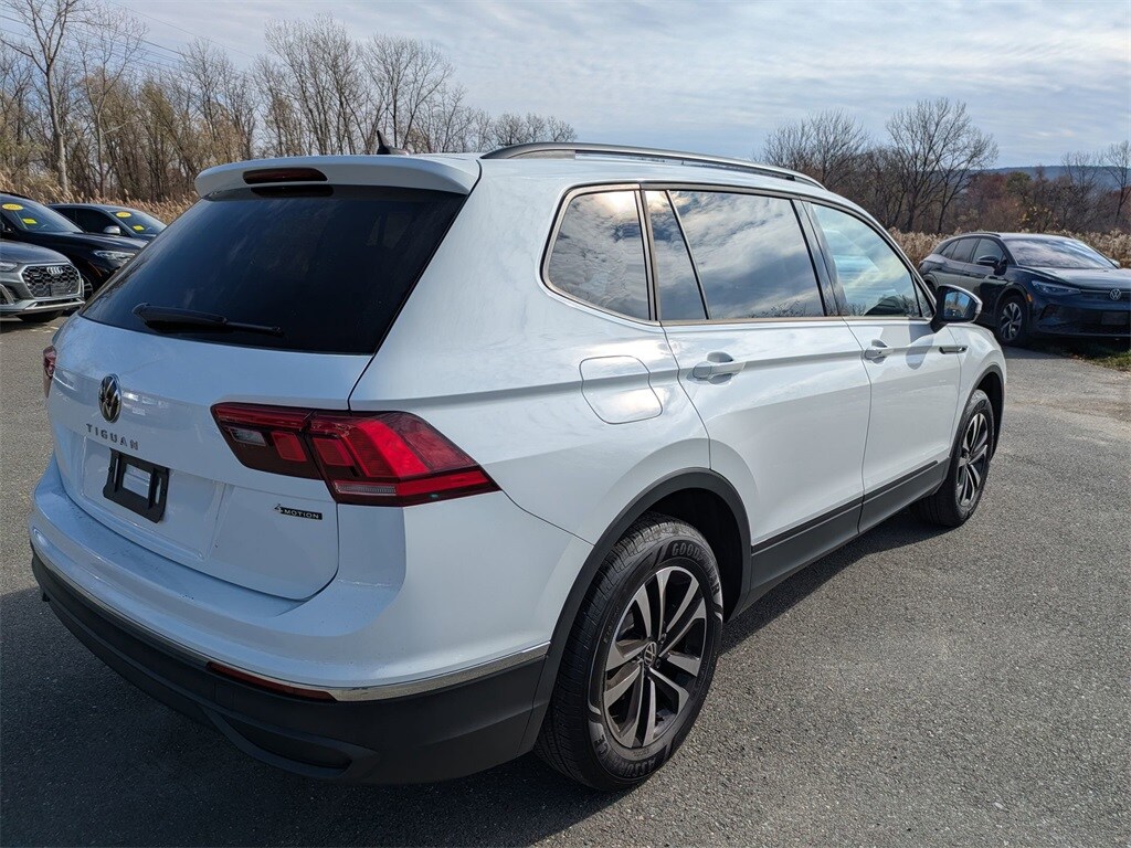 2024 Volkswagen Tiguan S photo 3