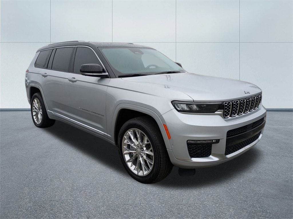 2021 Jeep Grand Cherokee L Summit's photo