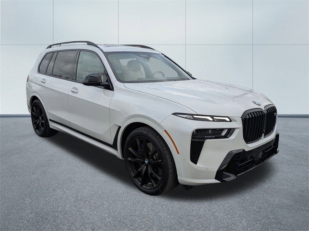 2023 BMW X7 SUV  2023 BMW X7 SUV