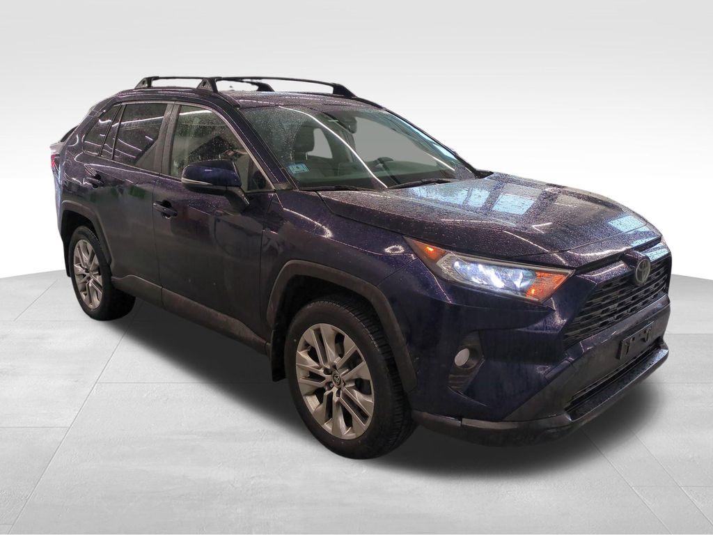 2020 Toyota RAV4 SUV 