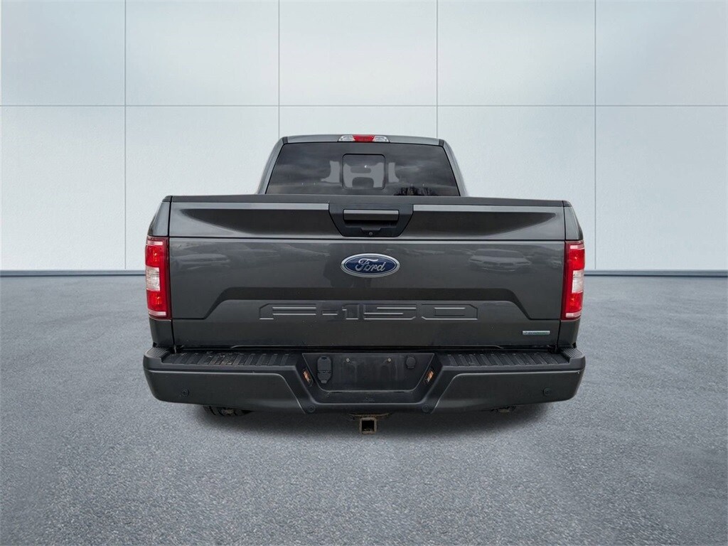 2018 Ford F-150 XLT photo 4