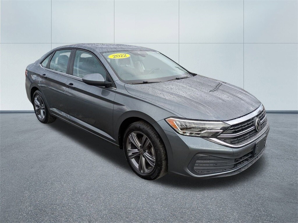 Used 2022 Volkswagen Jetta 1.5T SE Sedan