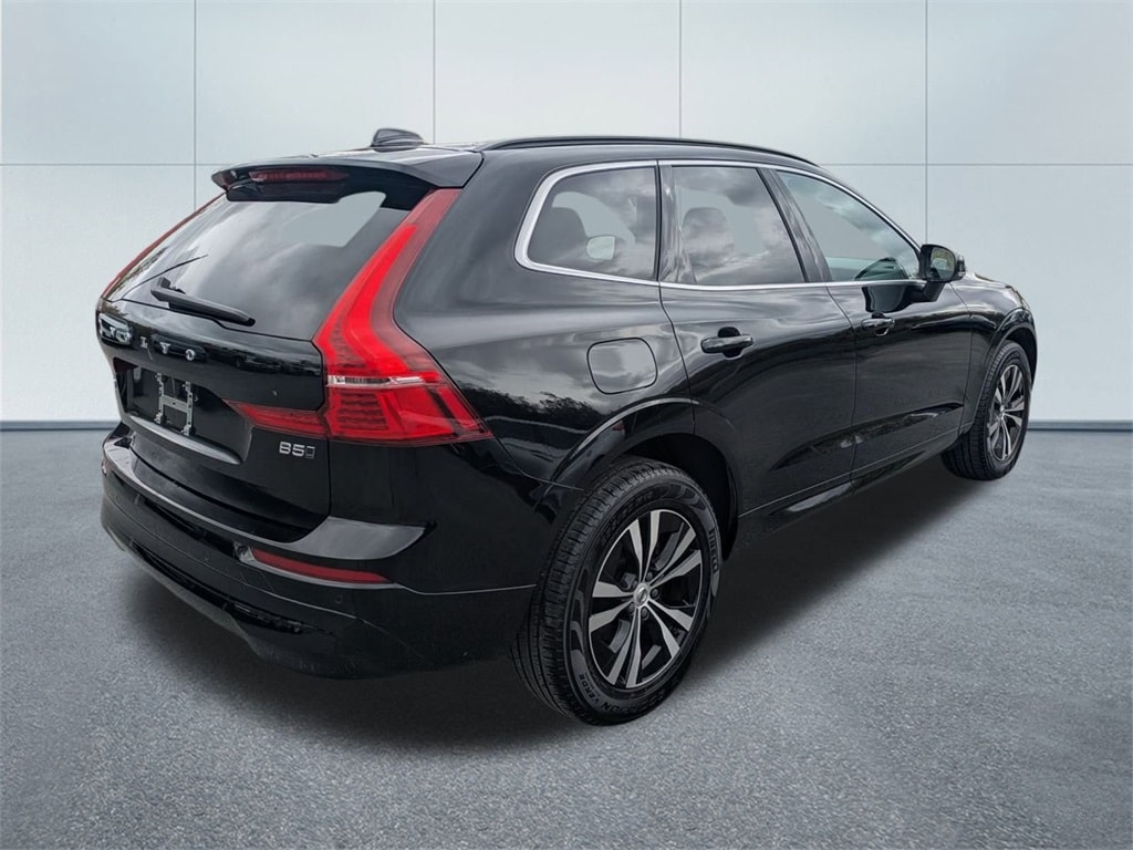 Used 2023 Volvo XC60 B5 AWD Core SUV