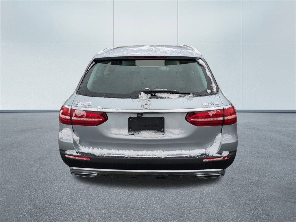 2021 Mercedes Benz E 450 4MATIC Wagon photo 4