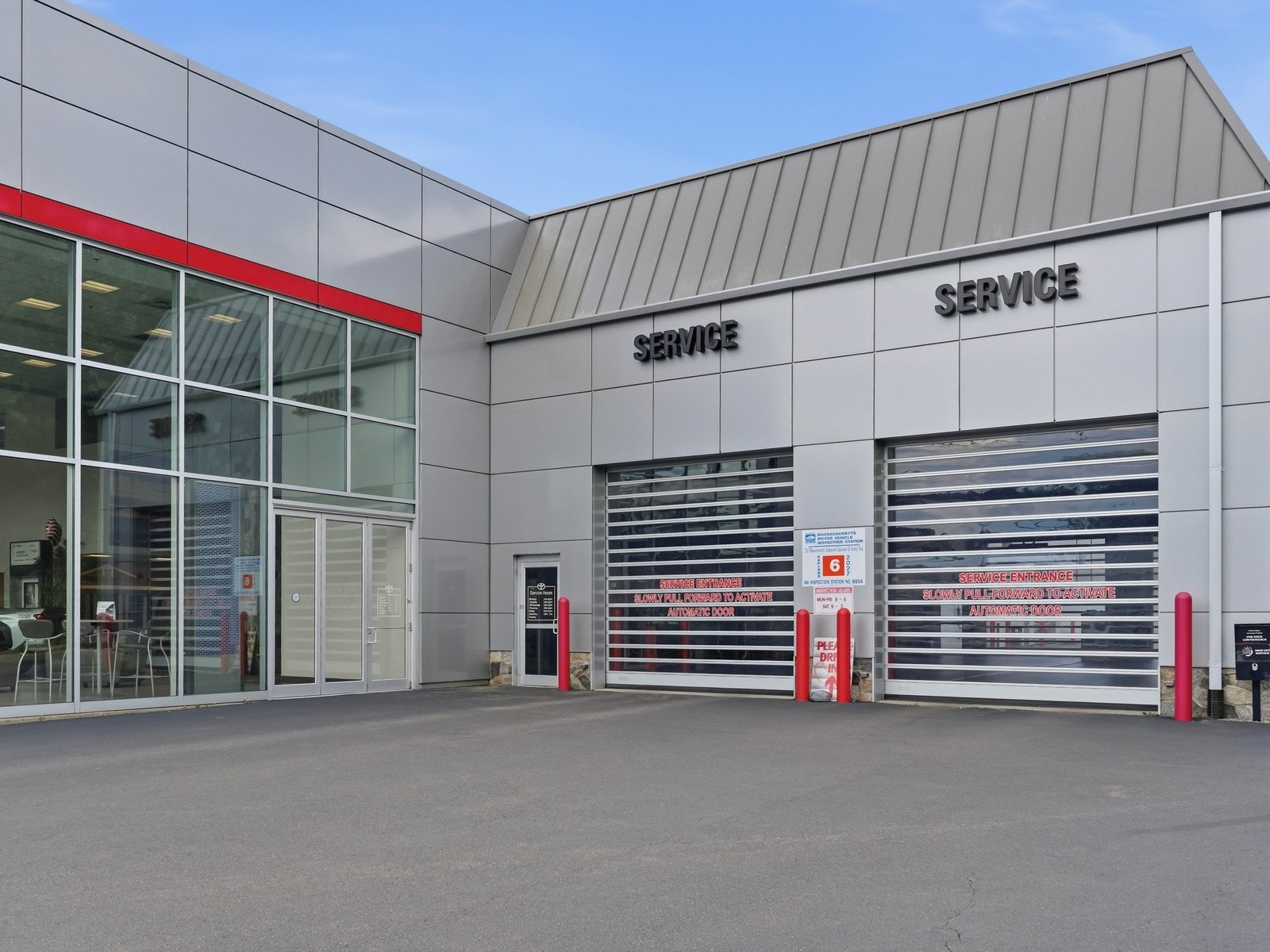 Service entrance at McGee Toyota of Hanover, Massachusetts