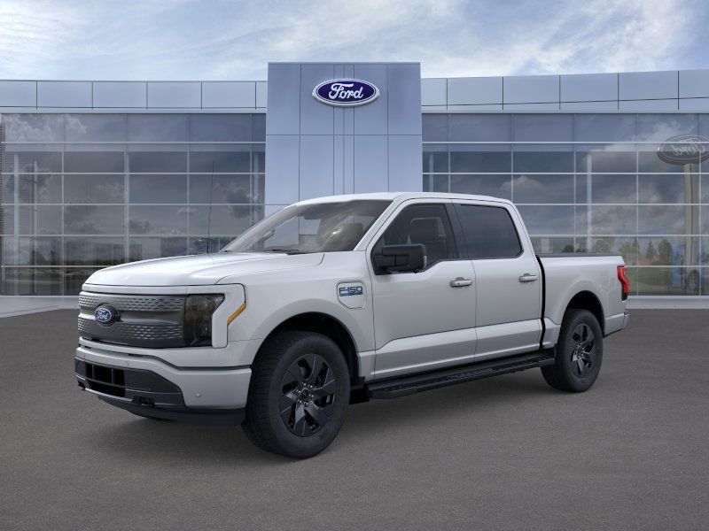 2025 Ford F-150 Lightning Flash's photo