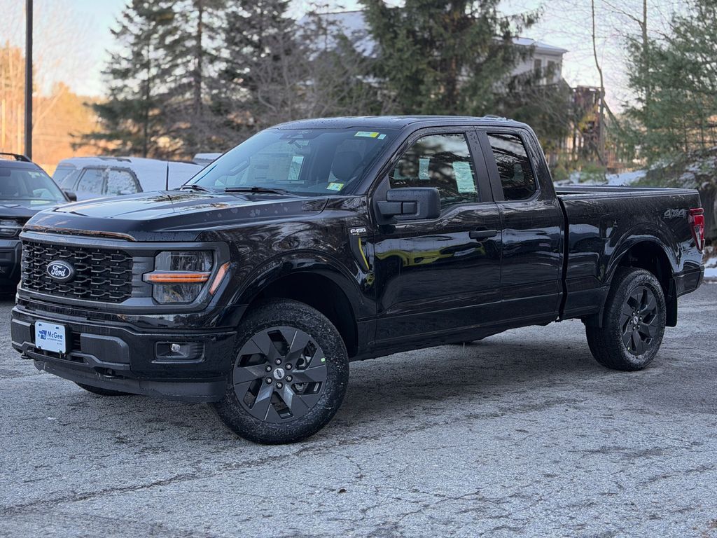 2025 Ford F-150 STX's photo