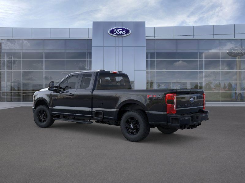 2025 Ford F-350 photo 4