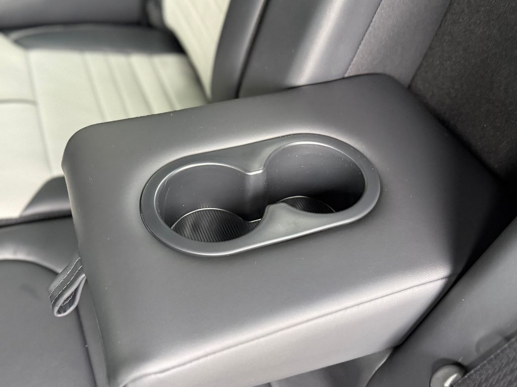 2025 Ford F-150 Lightning Platinum - Photo 7