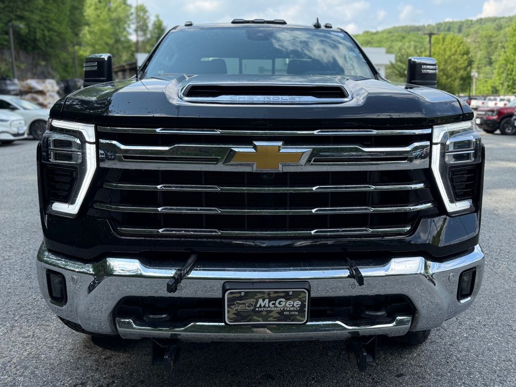Used 2024 Chevrolet Silverado 2500HD LTZ with VIN 2GC1YPE75R1127369 for sale in Montpelier, VT