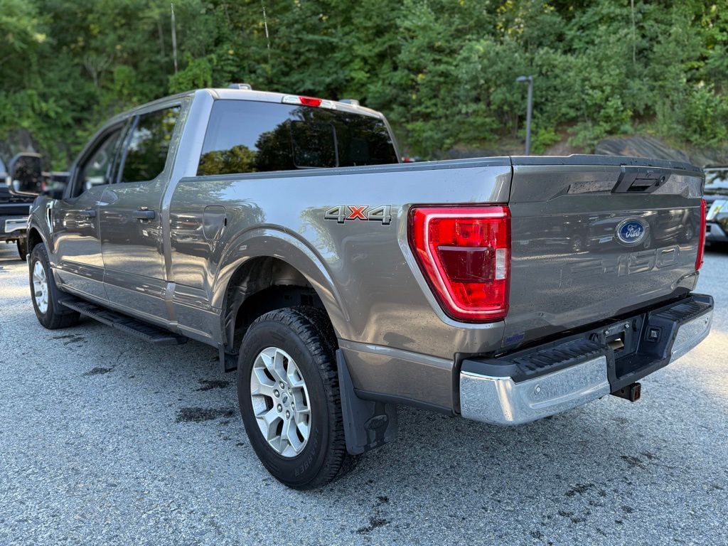 2022 Ford F-150 XLT photo 3