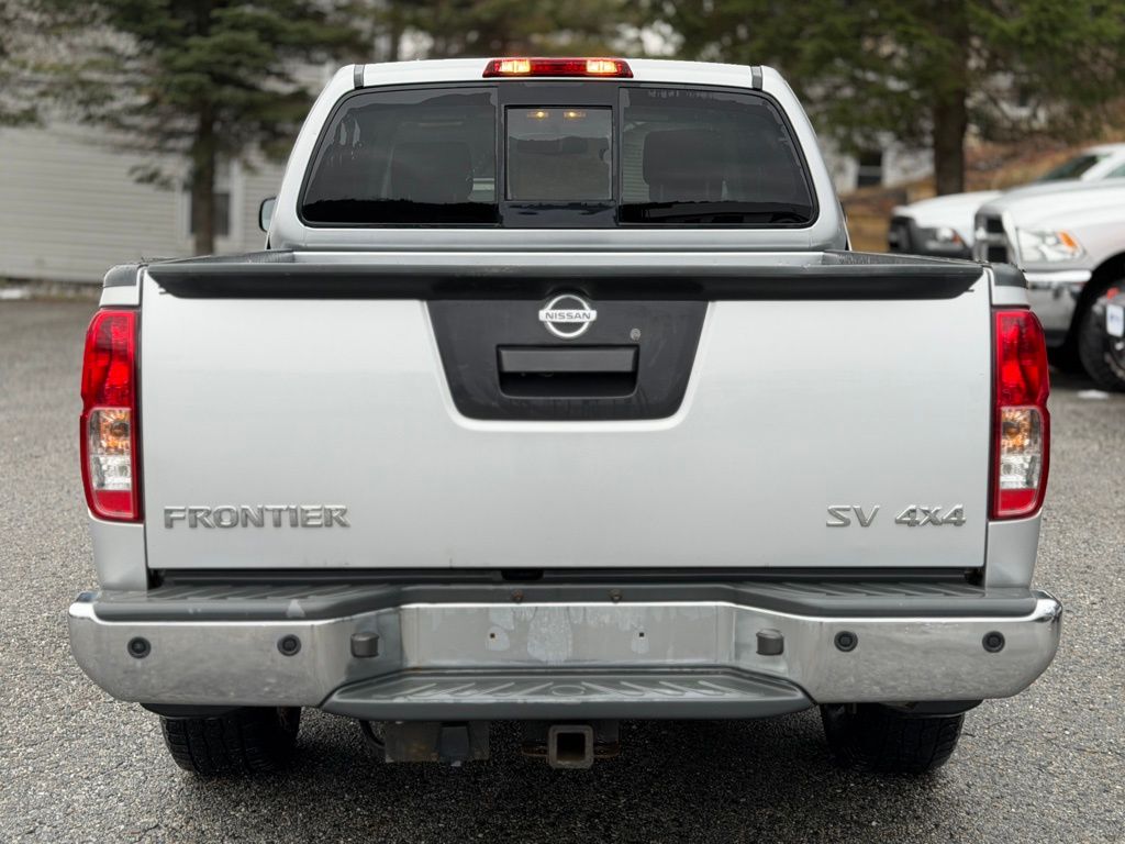 2019 Nissan Frontier SV photo 4