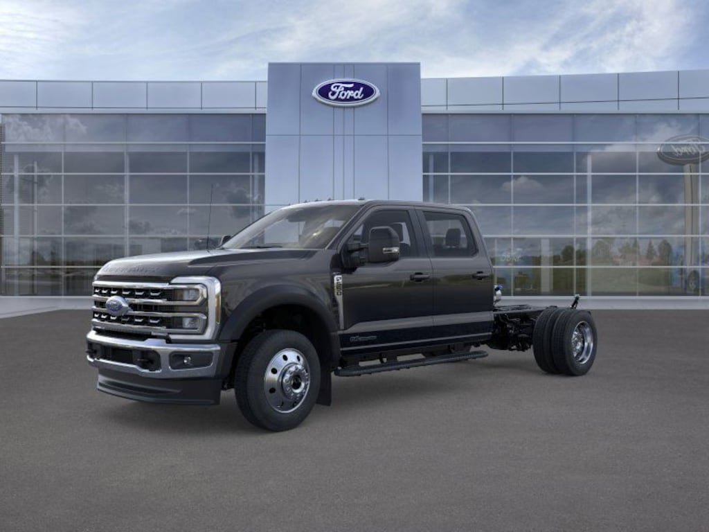 New 2026 Ford F-550SD Lariat Chassis